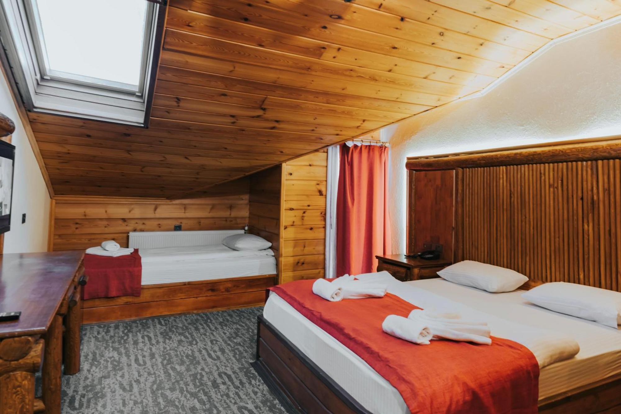 Inan Kardesler Hotel Uzungol Exterior photo